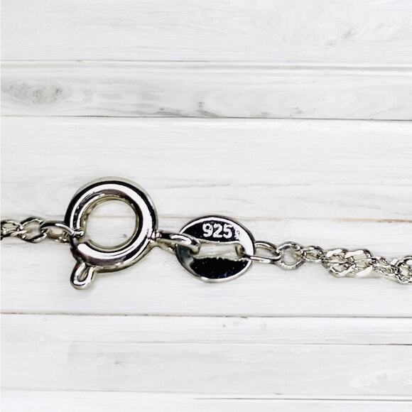 Sterling Silver Purple Cubic Zirconia Teardrop Pendant NIB - Picture 5 of 9